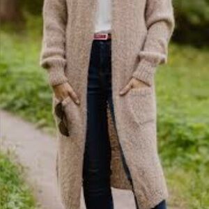 Aakaa long cardigan sweater size medium